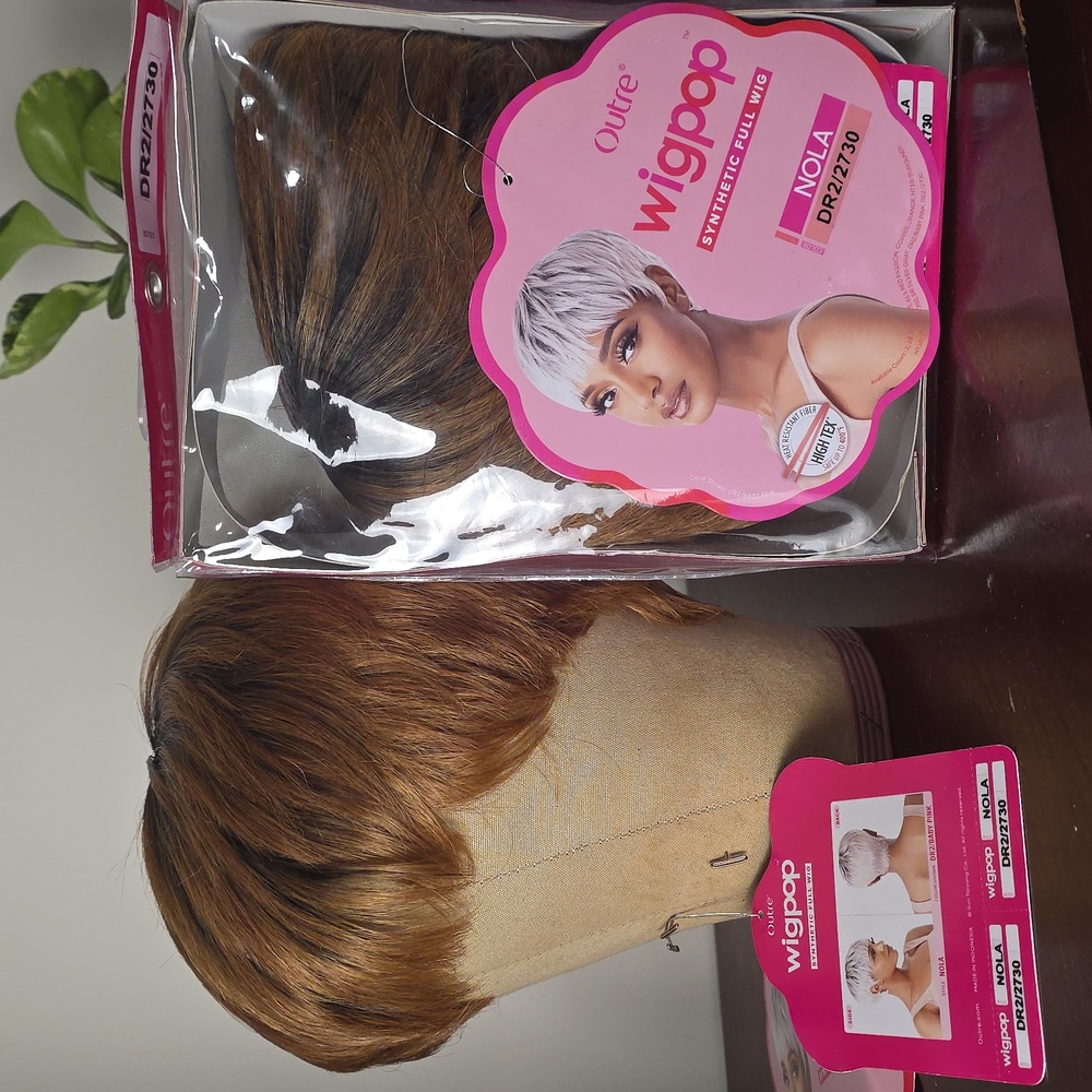 Wigpop Synthetic Full Wig - NOLA DR2/27/30